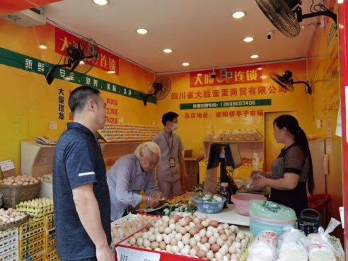 四川省资阳市市场监管局坚守食品安全底线 抓实汛期食安监管